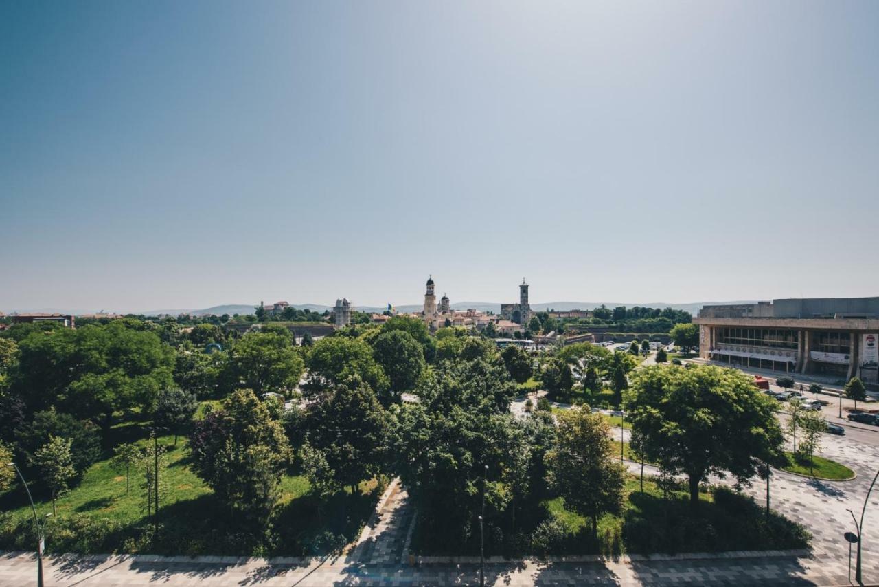 Penthouse Anairam Apartment Alba Iulia Exterior foto